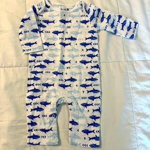 Aiden and Anais 0-3 months